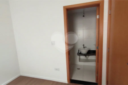 Casa para alugar com 2 suítes no condomínio Residencial Atucuri, São Paulo - SP