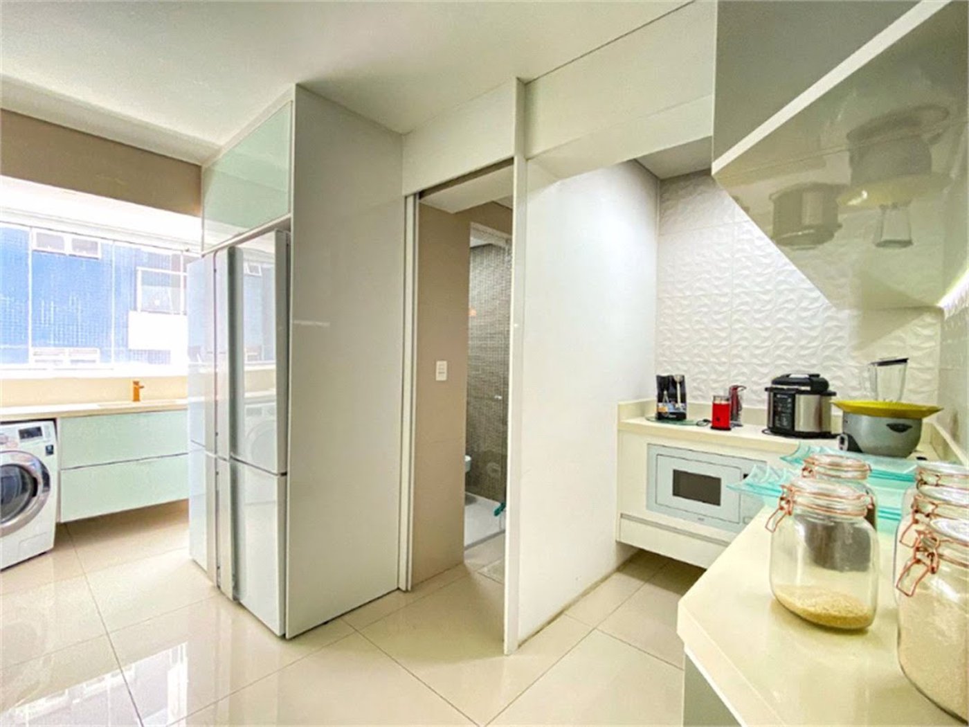 Apartamento com 3 dormitórios à venda, 125 m² por R$ 1.700.000,00 - Ponta da Praia - Santos/SP