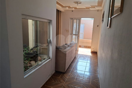 Casa à venda com 3 quartos em Cambuí, Itapetininga, SP