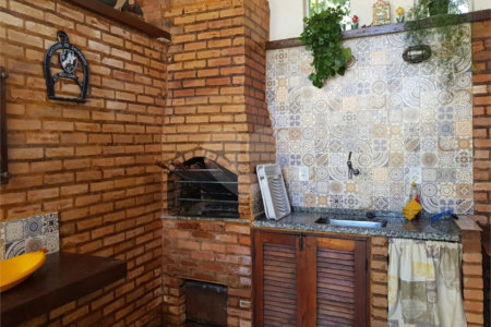Casa em condomínio à venda com 3 quartos, sendo 2 suítes,  em Alto de Búzios, Armação dos Búzios, RJ