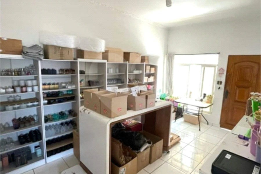 Casa Térrea à venda com 7 quartos, sendo 1 suíte, em Vila Paulicéia, São Paulo, SP