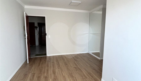 Apartamento à venda com 2 quartos, sendo 1 suíte,  em Santana, São Paulo, SP