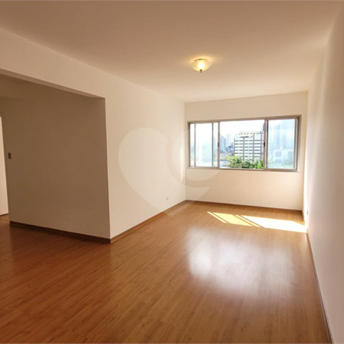 Apartamento à venda com 2 quartos em Santo Amaro, São Paulo, SP