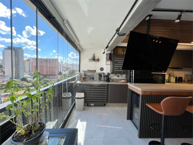 Apartamento à venda com 2 quartos, sendo 1 suíte,  em Santana, São Paulo, SP