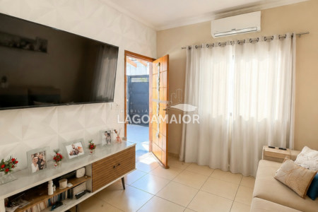 Casa à venda com 3 quartos, sendo 1 suíte, em Jardim dos Ipes, Três Lagoas, MS