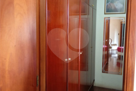 Apartamento à venda com 3 quartos, sendo 1 suíte, no Centro, Araraquara, SP