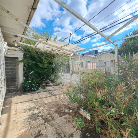 Casa à venda com 3 quartos, sendo 1 suíte, em Vila Constança, São Paulo, SP