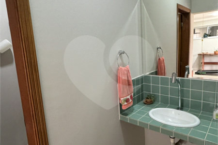 Casa à venda com 3 suítes no condomínio Residencial Delle Stelle, Louveira - SP