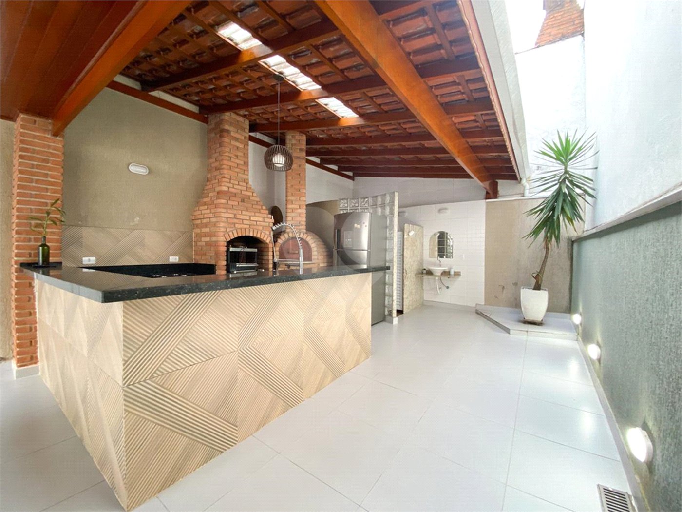 Casa à venda com 3 quartos, sendo 1 suíte, em Santana, São Paulo, SP