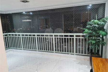 Apartamento à venda com 3 quartos, sendo 2 suítes, em Parque Reboucas, São Paulo, SP