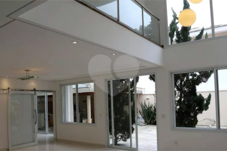 Casa à venda com 3 suítes no condomínio Residencial Morumbi, São Paulo - SP