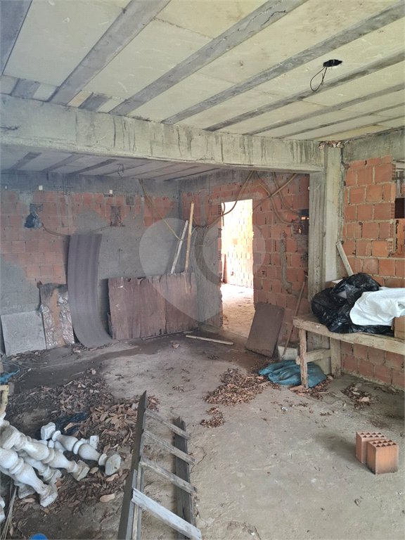 Casa à venda com 5 quartos em Santíssimo, Rio de Janeiro, RJ