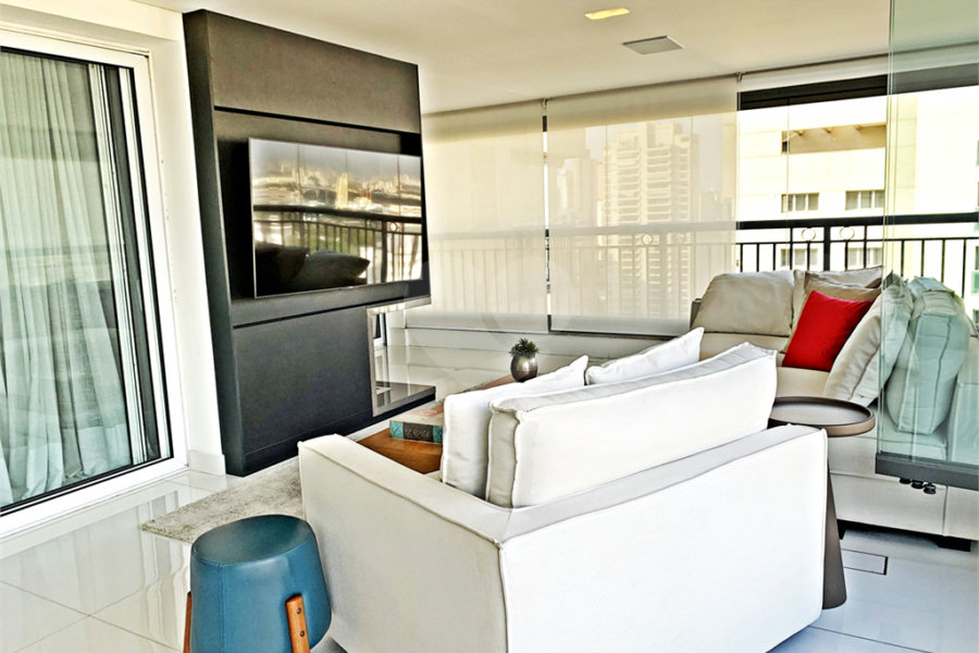 Apartamento à venda com 4 suítes em Santana, São Paulo, SP