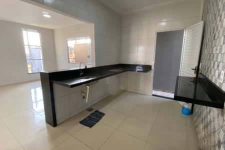 Casa à venda com 3 quartos, sendo 2 suítes, no condomínio PORTO LAGOA, Aquiraz - CE