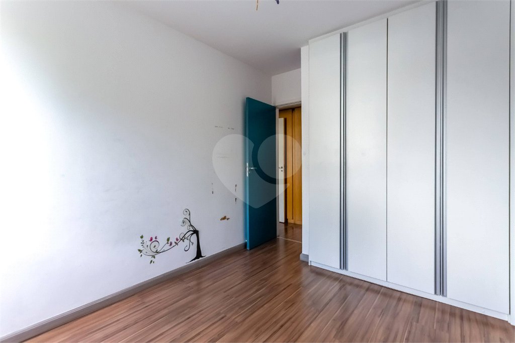 Apartamento à venda com 3 quartos, sendo 1 suíte, em Santo Amaro, São Paulo, SP