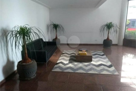 Apartamento à venda com 1 quarto em Aclimação, São Paulo, SP