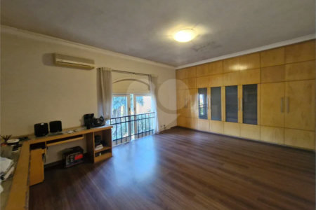 Casa à venda ou para alugar com 4 suítes em Alto da Boa Vista, São Paulo, SP