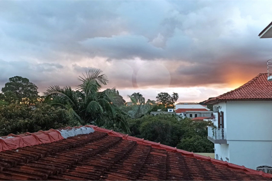 Casa Térrea à venda com 3 quartos, sendo 2 suítes, em Vila Irmãos Arnoni, São Paulo, SP