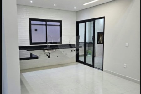 Casa à venda com 3 quartos, sendo 1 suíte,  no condomínio Helena Maria, Sorocaba - SP