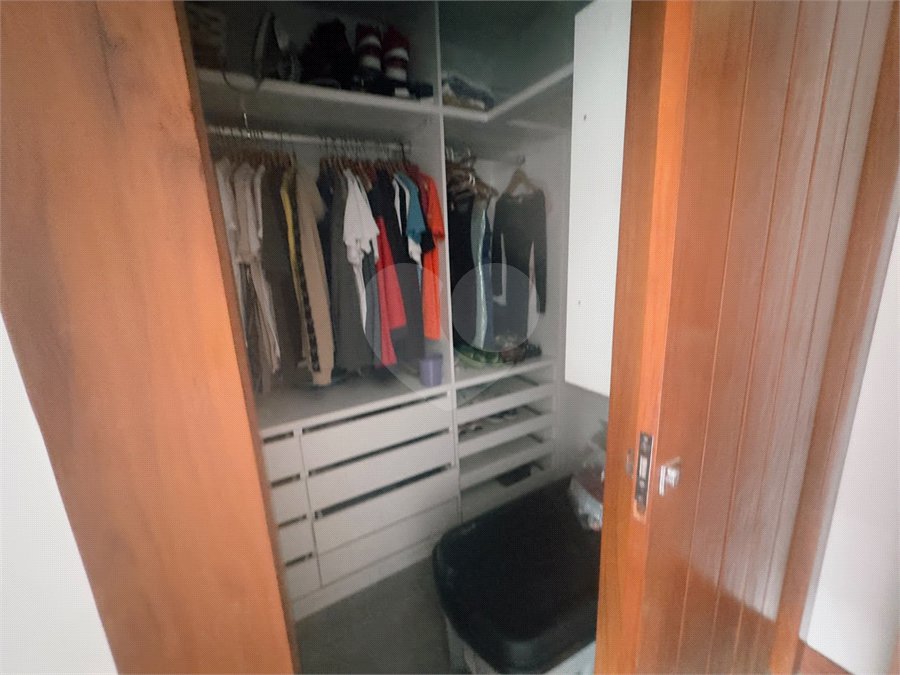Casa em condomínio à venda com 4 quartos, sendo 2 suítes,  em Caravelas, Armação dos Búzios, RJ