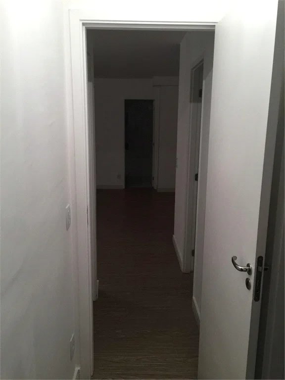 Apartamento à venda com 3 quartos, sendo 1 suíte,  em Jardim Parque Morumbi, São Paulo, SP