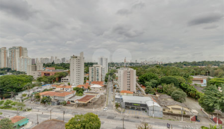 Apartamento à venda com 3 quartos, sendo 1 suíte,  em Chácara Santo Antônio (zona Sul), São Paulo, SP