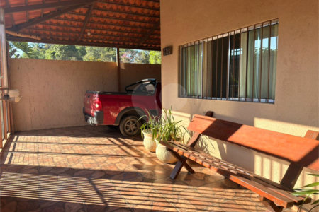Chácara à venda com 4 quartos, sendo 3 suítes,  em Vila Recreio, Itapetininga, SP