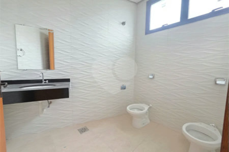 Prédio Comercial para Locação no Jardim Santo Antônio em Valinhos/SP