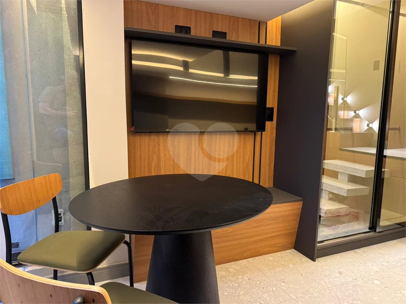 Locação - 1 dormitório com 34 m² – Brooklin, pertinho do metrô Pacote: R$ 5.000,00 | Totalmente mobiliado