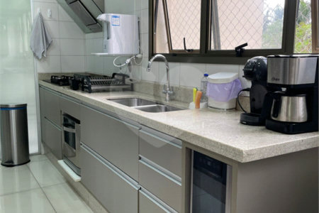Apartamento à venda com 3 suítes em Brooklin Paulista, São Paulo, SP
