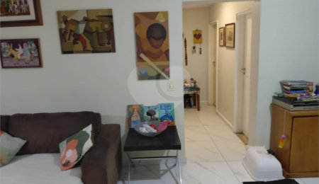 Apartamento para alugar com 3 quartos, sendo 1 suíte,  em Cerqueira César, São Paulo, SP