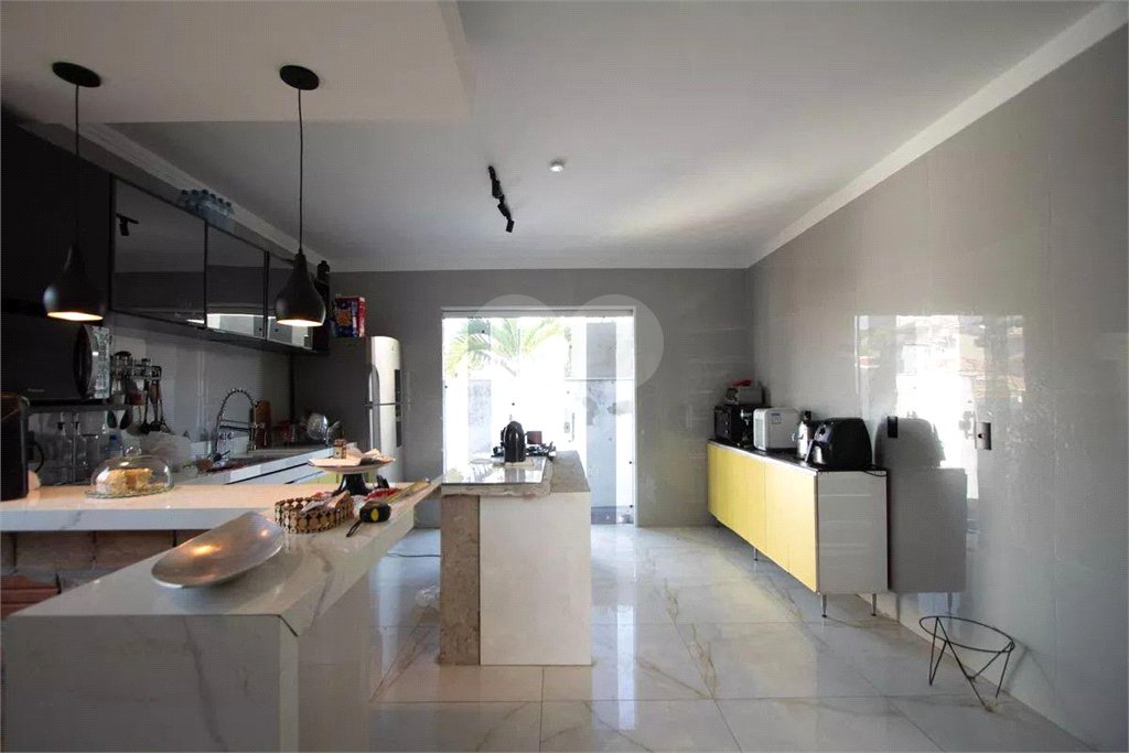 Casa à venda com 4 suítes no condomínio Golden Park Residence, Sorocaba - SP