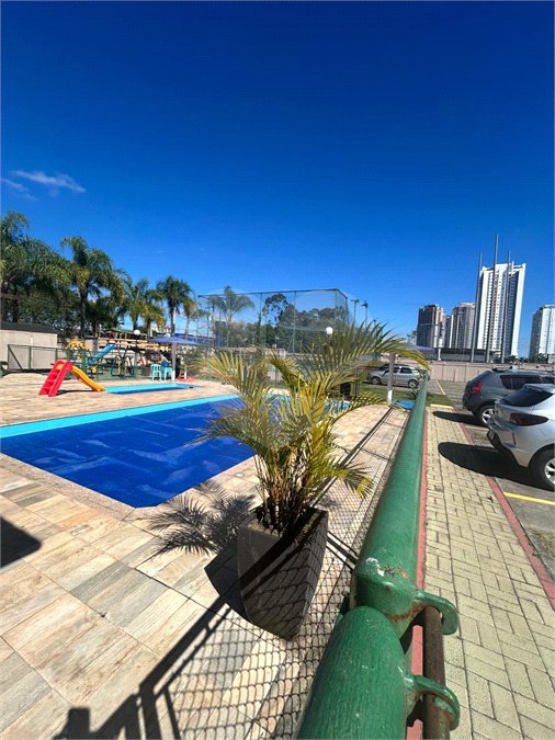 Apartamento à venda ou para alugar com 3 quartos, sendo 1 suíte,  em Vila Mogilar, Mogi das Cruzes, SP