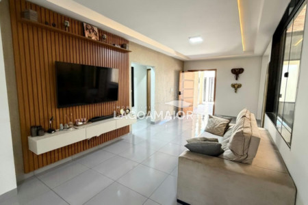 Casa à venda com 3 suítes em Jardim dos Ipes, Três Lagoas, MS