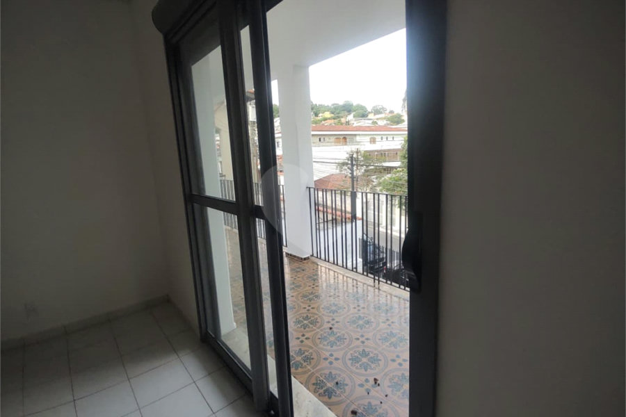 Sobrado à venda com 3 quartos, sendo 1 suíte,  em Tremembé, São Paulo, SP