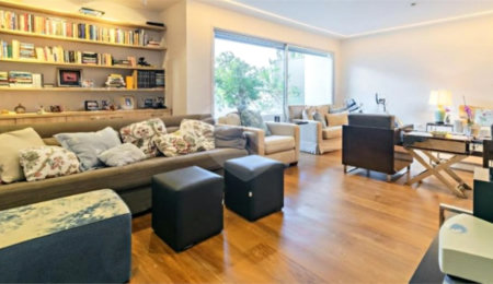 Casa à venda com 4 quartos, sendo 1 suíte, em Jardim Europa, São Paulo, SP