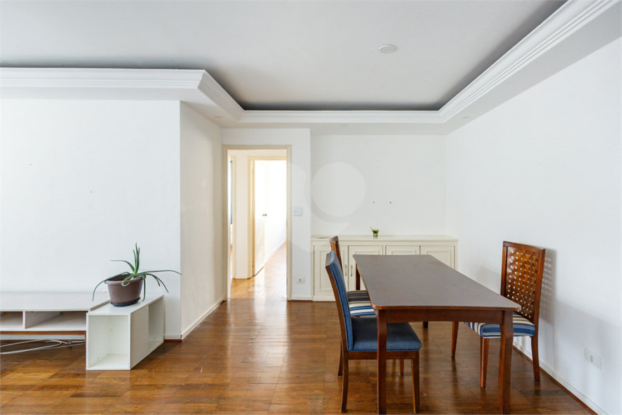 Apartamento à venda com 3 quartos em Jardim América, São Paulo, SP