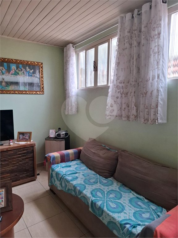 Sobrado à venda com 3 quartos em Santa Teresinha, São Paulo, SP