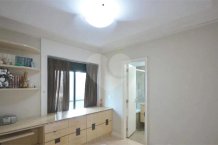 Apartamento à venda com 4 suítes em Jardim Vila Mariana, São Paulo, SP