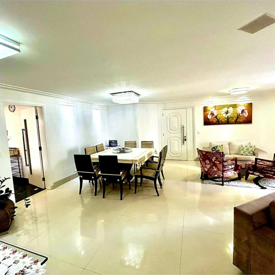 Apartamento à venda com 3 quartos, sendo 1 suíte, em Vila Regente Feijó, São Paulo, SP
