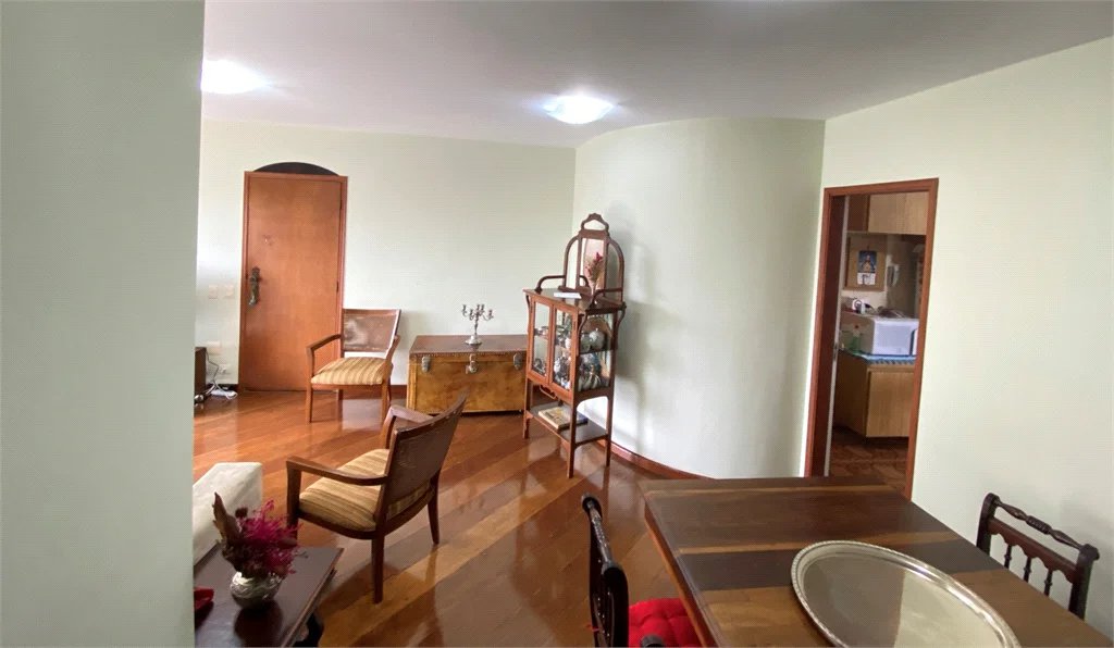 Cobertura à venda com 3 quartos, sendo 1 suíte, em Brooklin Paulista, São Paulo, SP