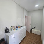 Casa à venda com 3 quartos, sendo 2 suítes, no condomínio Golden, Itapetininga - SP