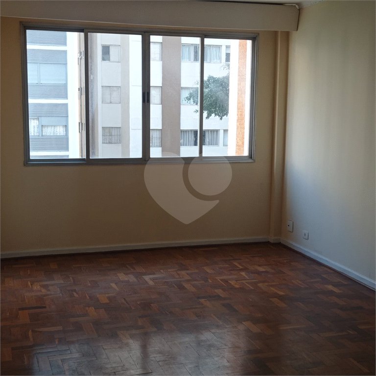 Apartamento à venda com 3 quartos, sendo 1 suíte, em Pinheiros, São Paulo, SP