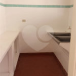 Casa à venda com 4 quartos, sendo 1 suíte, em Vila Santista, Atibaia, SP