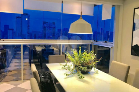 Apartamento à venda com 1 suíte em Vila Olímpia, São Paulo, SP