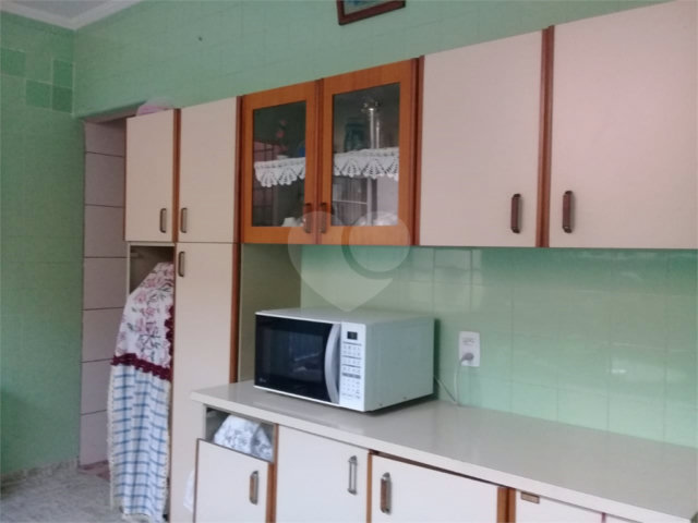 Sobrado à venda com 3 quartos em Cangaíba, São Paulo, SP