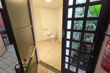 Casa à venda ou para alugar com 1 suíte, no Centro, Itapetininga, SP