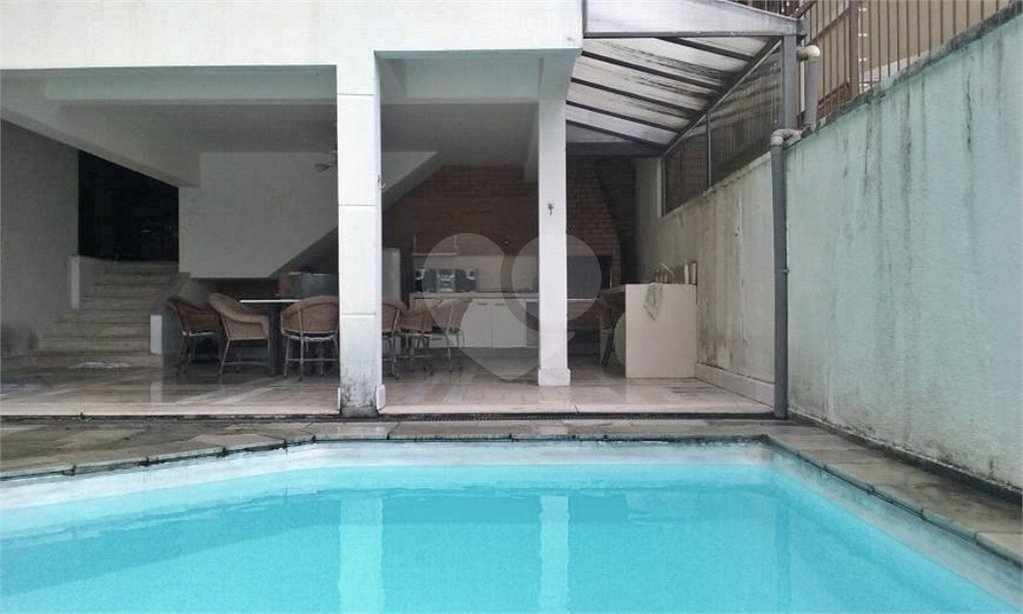 Sobrado à venda com 6 quartos, sendo 4 suítes, em Tucuruvi, São Paulo, SP