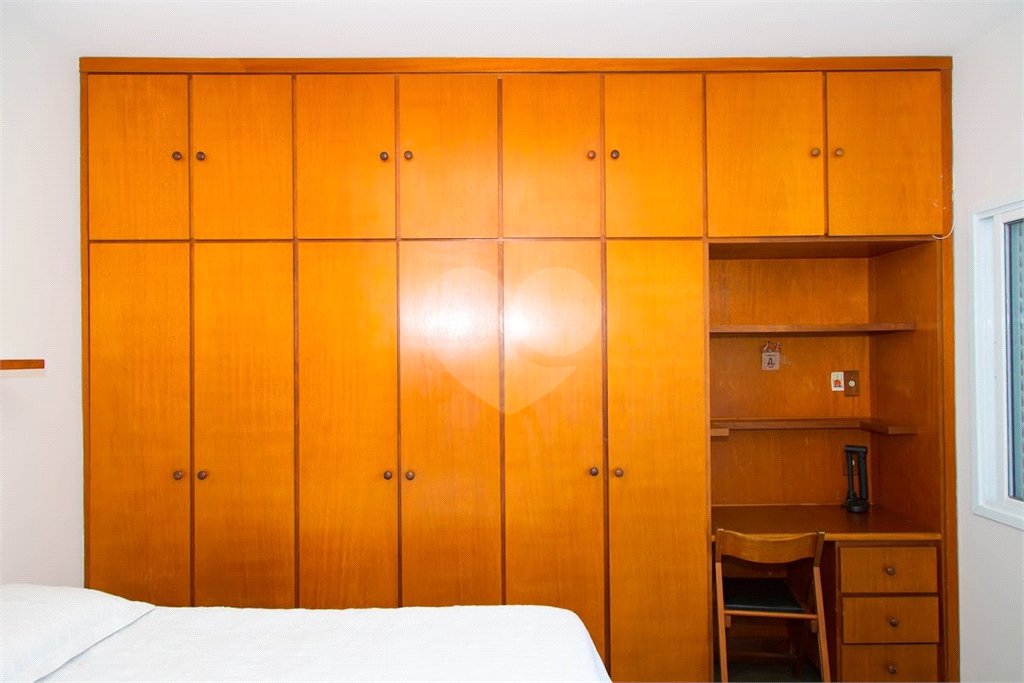 Casa à venda com 4 quartos, sendo 1 suíte, no Centro, Atibaia, SP