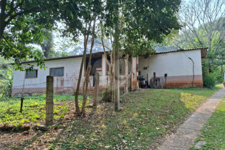 Sítio à venda com 3 quartos, sendo 1 suíte, em Bairro do Cambará, São Roque, SP